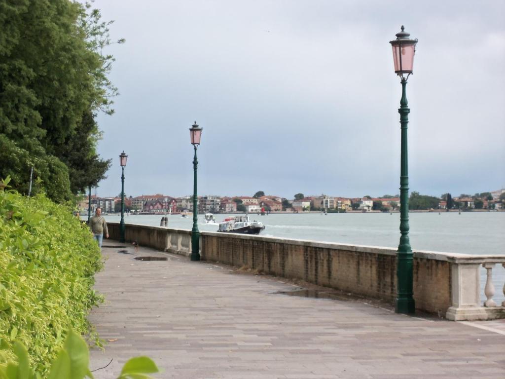 Bed & Breakfast Biennale Venice